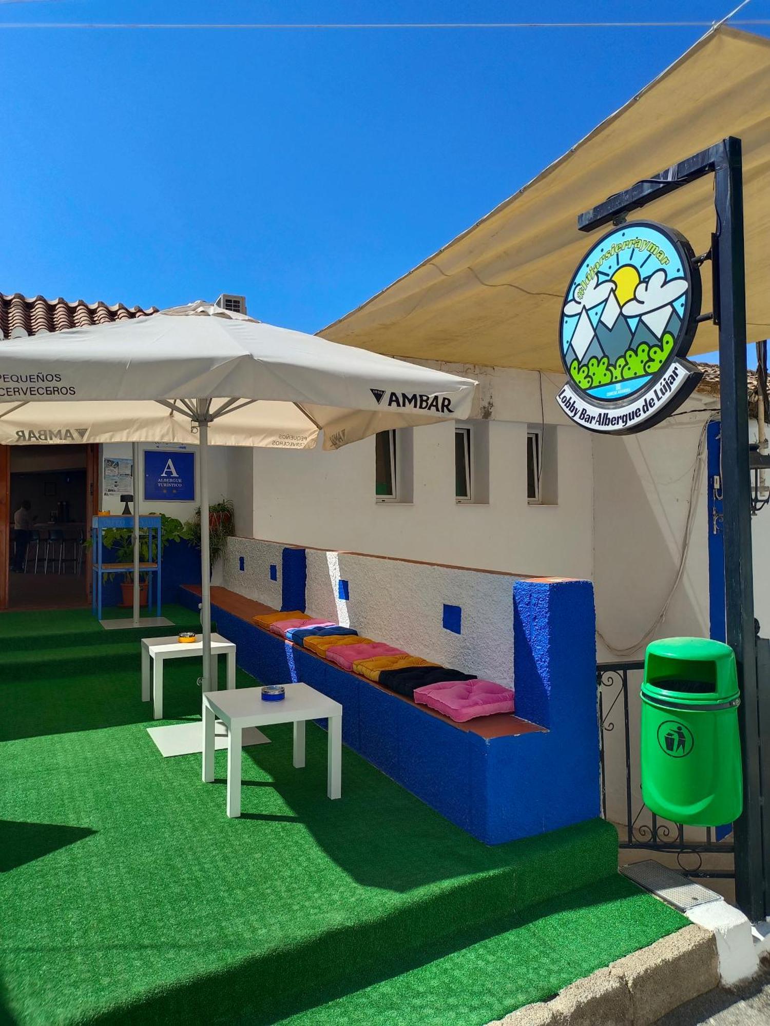 Albergue De Lujar 외부 사진